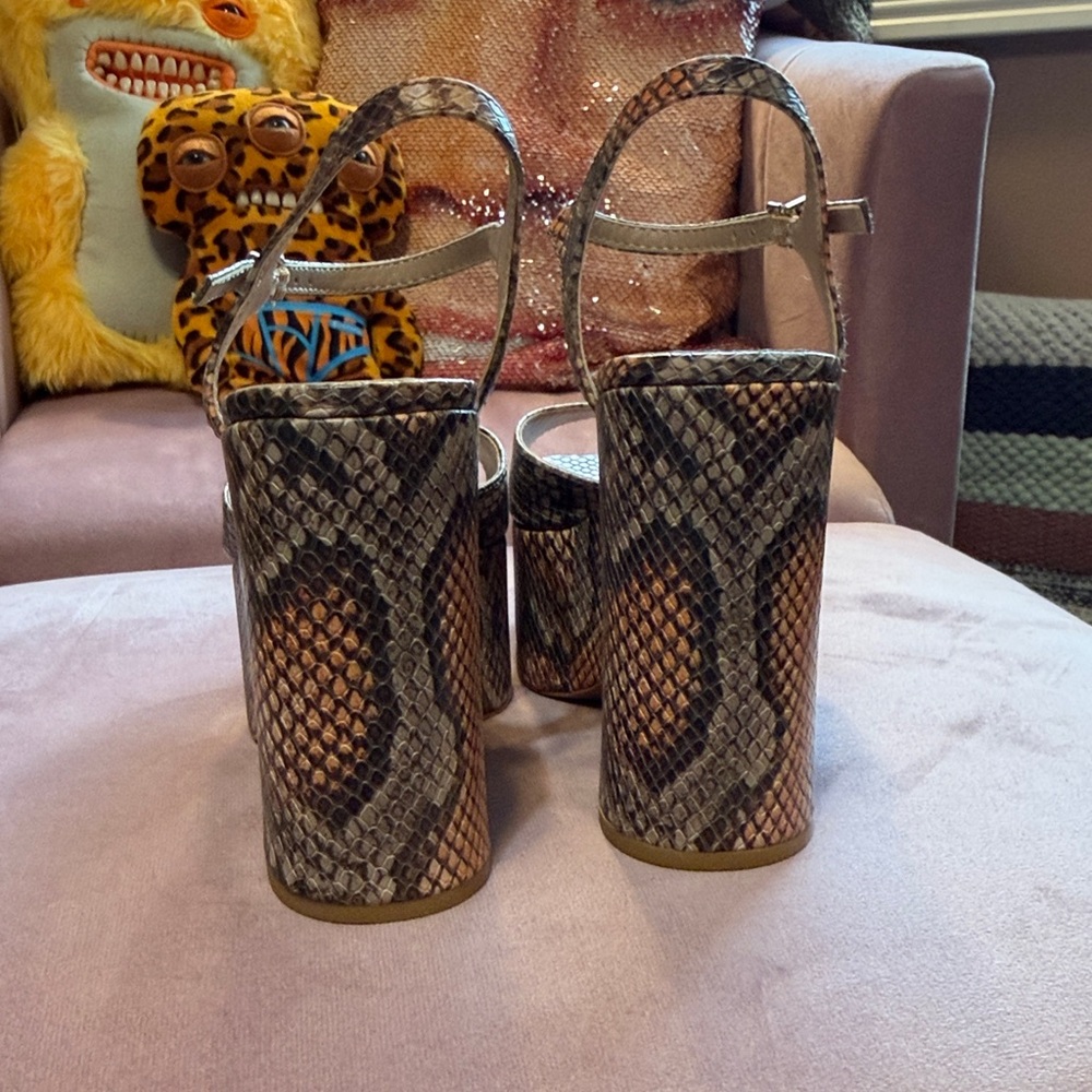 Dolce Vita Brown & Tan Snake-Print Platform Sandals - Picture 3 of 3